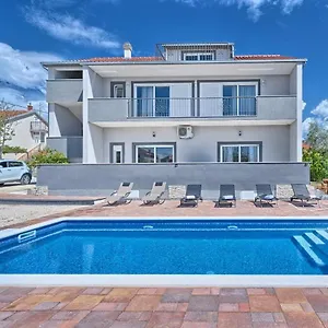 Jakov Haus Ferienhaus Kaštela